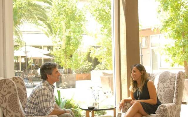 Hotel Raices