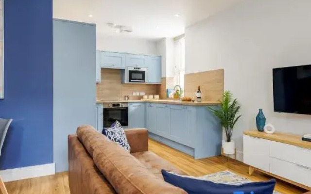 Private Garden Apt, w/ Free Gym, Parking & Wi-Fi