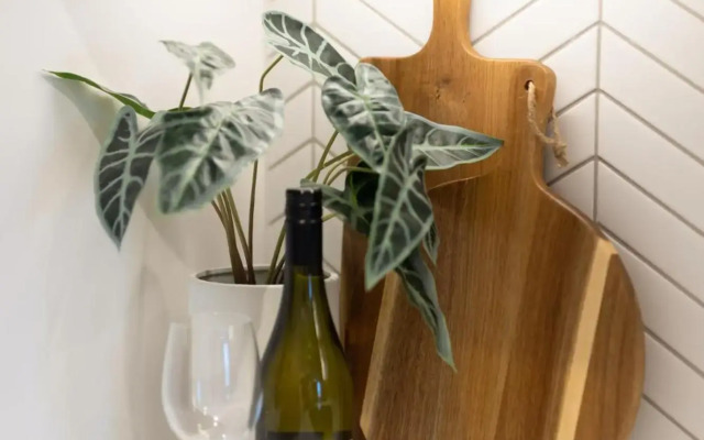 Rooftop Retreat - Mount Maunganui Holiday Home