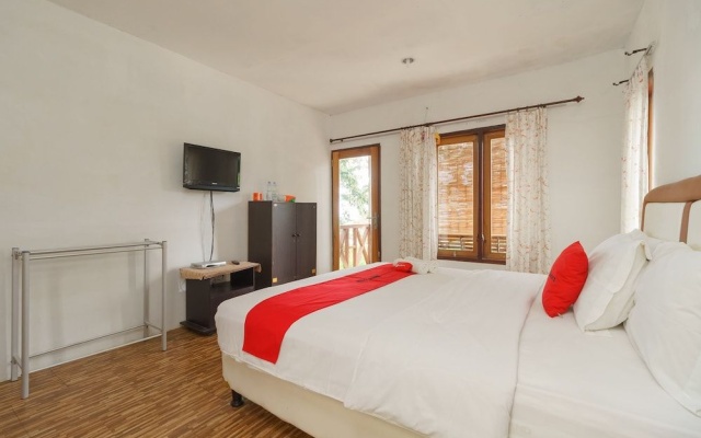 RedDoorz Syariah @ Sumur Tiga Beach Sabang – Guest Rooms – Sabang