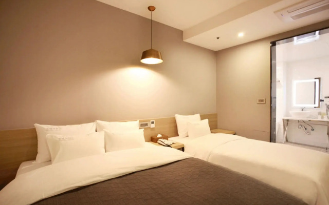 Mind Hotel