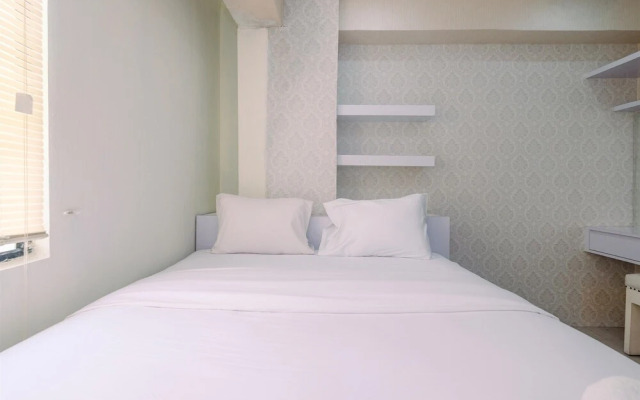 Simple And Cozy Living 2Br At Cibubur Village Apartment