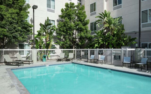 Homewood Suites by Hilton  Fresno Airport/Clovis, CA
