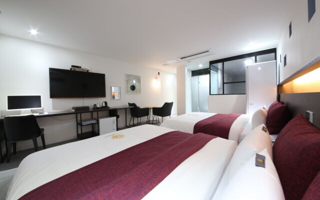 2 Night Business Hotel