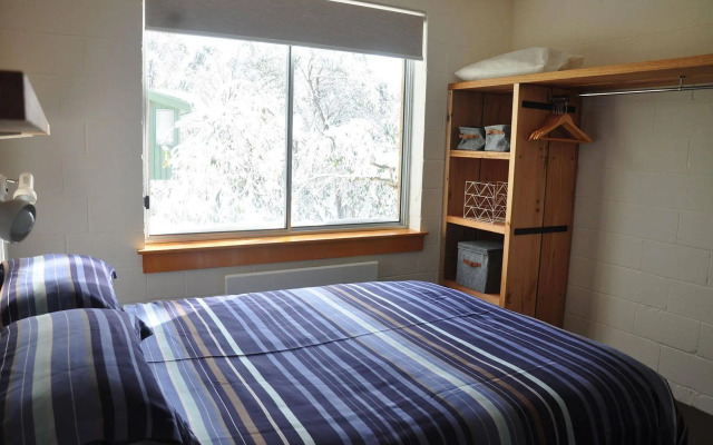 Ripparoo Ski Lodge