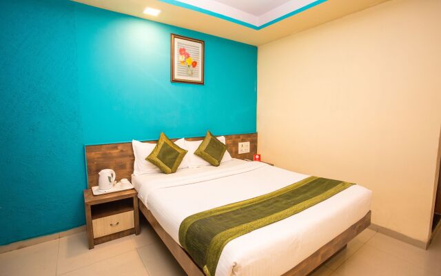 OYO 8760 Hotel Arma Residency