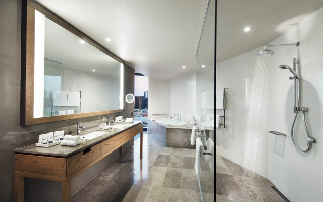 Pan Pacific Melbourne