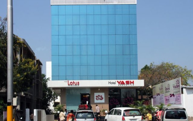 Hotel Yash Executive