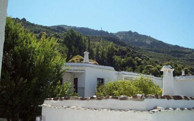 Villa Turistica de Bubion