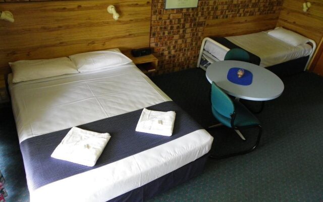 Surfside Resort Motel