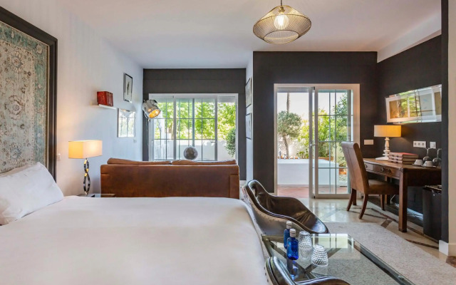 Molo Luxury Suites Puerto Banus