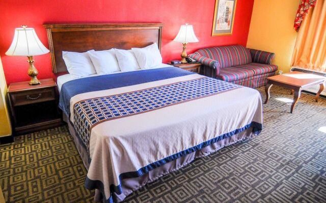 Super 8 Milledgeville