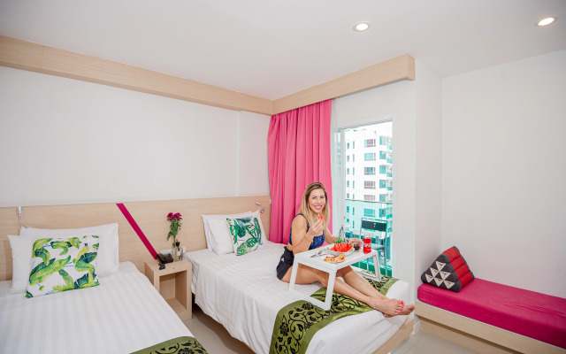 SunSeaSand Hotel (Patong) (SHA Certified)