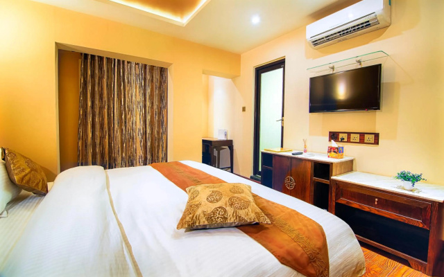 Divinity By Audra Hotels – Guest Rooms – Mathura