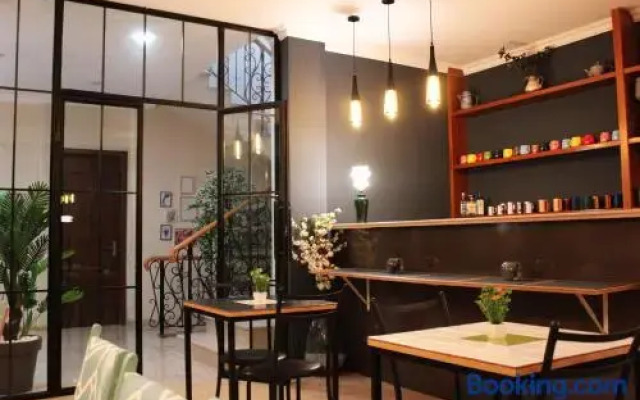 Point Hotel Tbilisi