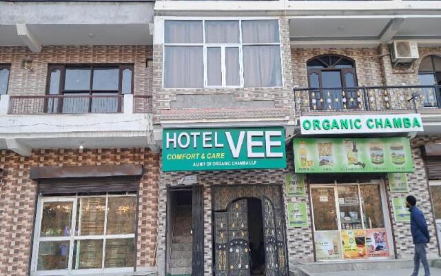 Oyo 29237 Hotel Rajveer