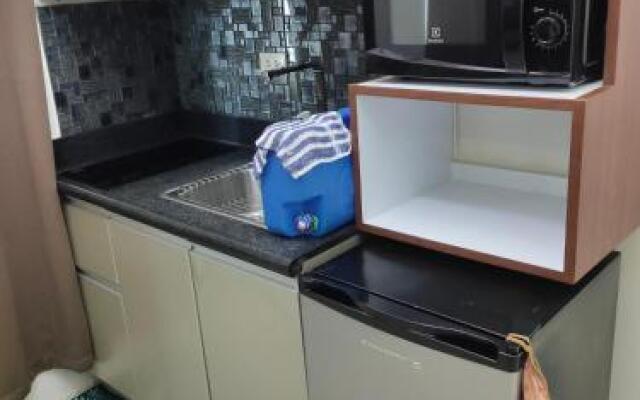 Affordable Makati Serviced Apartments