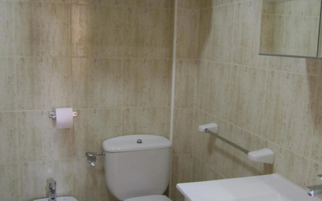 Holiday Apartment 5 min to Levante beach