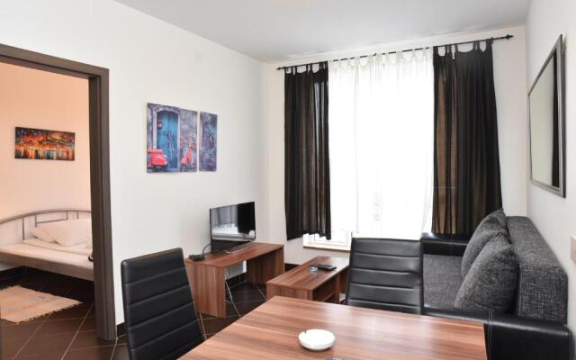 Private apartman 5b23 in Kraljevi cardaci