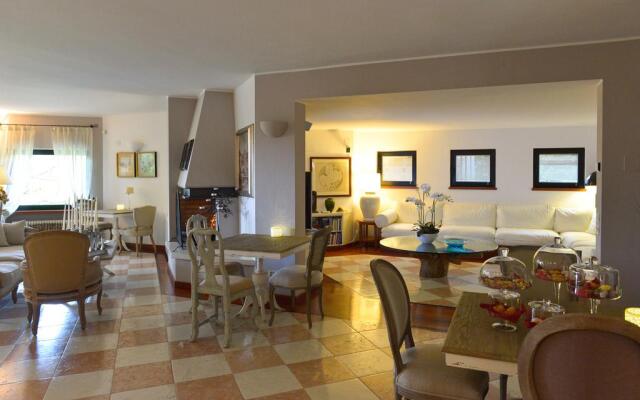 Like Home - Boutique Hotel
