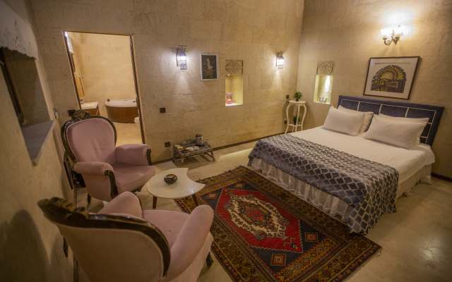 Yaren Cave House