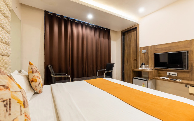 FabHotel The Bentree - MP Nagar