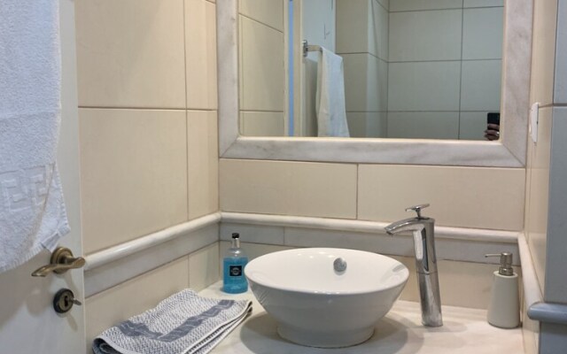3-Bedroom Apartment on Beach Cassiopeia