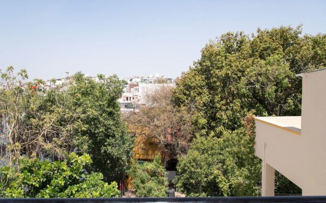 Oyo 14227 Home Tribal 3bhk Bunglow Brahmpol