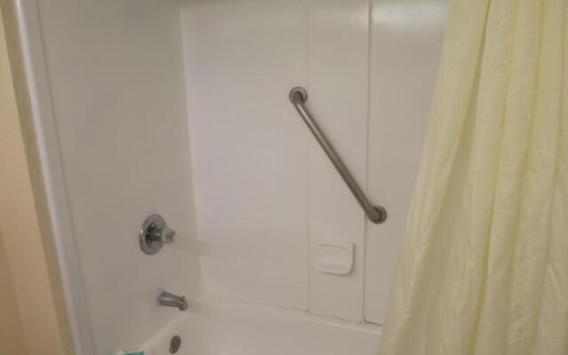 Floridian Express Hotel