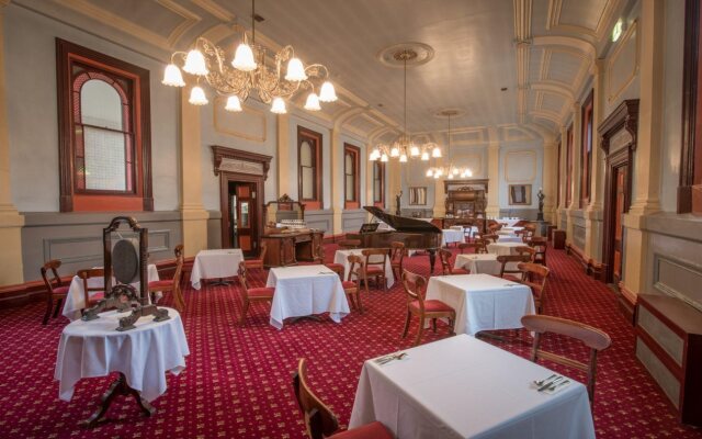 Vue Grand Hotel