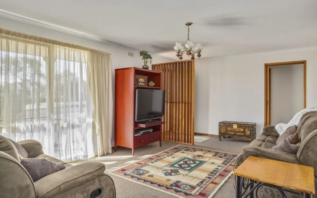 Foreshore Beach House: ideal family location