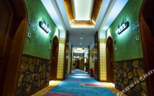 Honglilai Xixili Theme Hotel (Leshan High Speed Railway Station)
