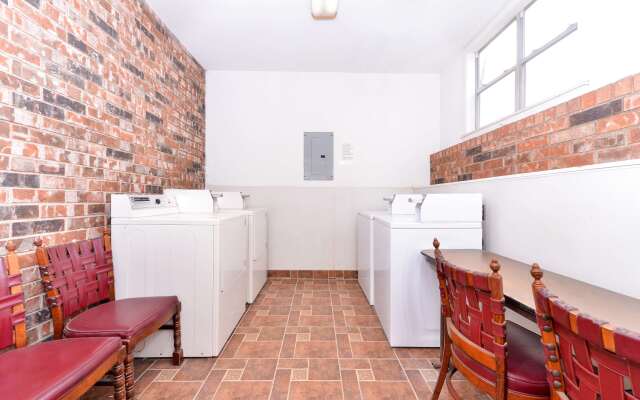 Americas Best Value Inn Schulenburg