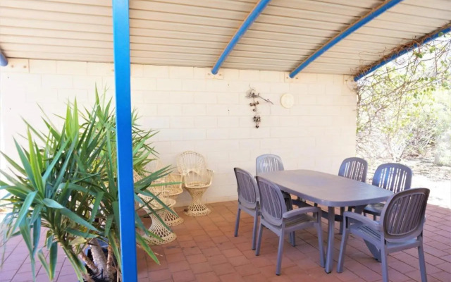 Osprey Holiday Village Unit 222 1 Bedroom