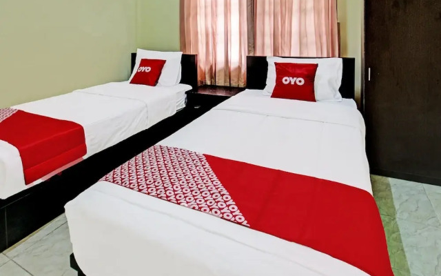 OYO 92001 Unram Guest House