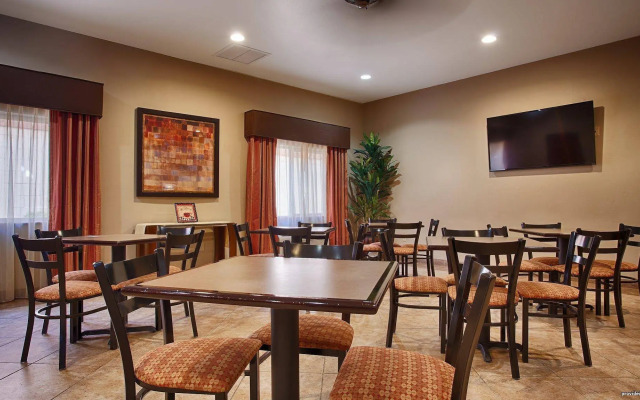 Best Western Oasis Inn