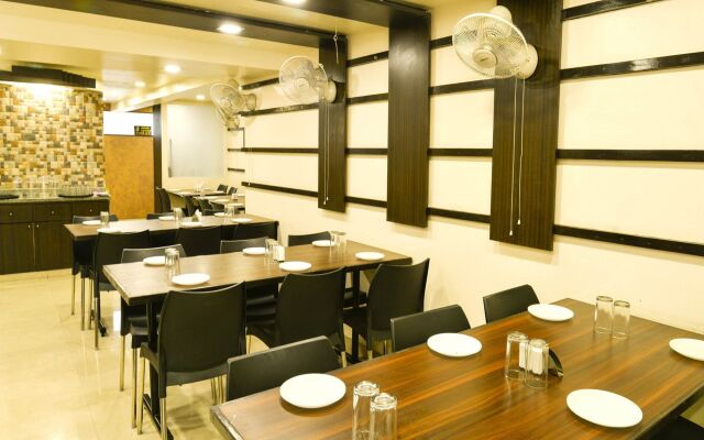 Hotel Theem Plaza