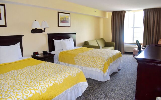 Days Inn & Suites Tucker/Northlake