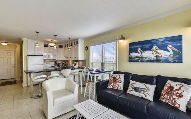 Seascape 2114 - 2 Br Condo