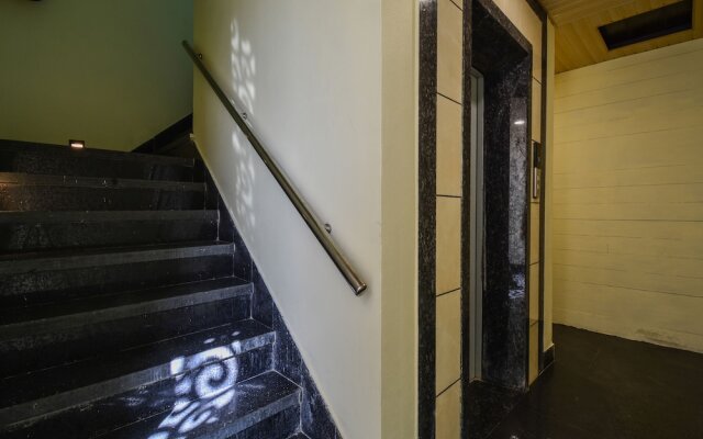 OYO 22205 Hotel Atlantica