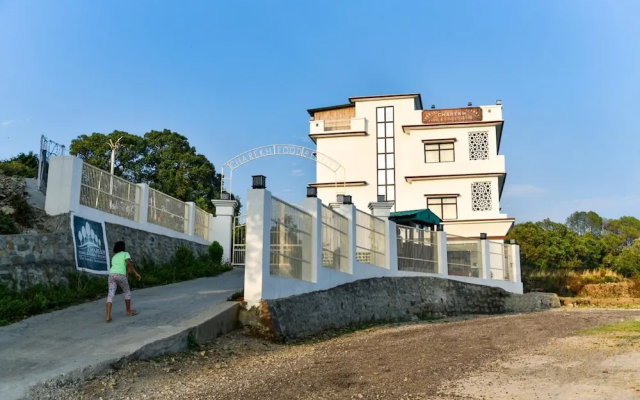 Charekh Food & Forest Resort