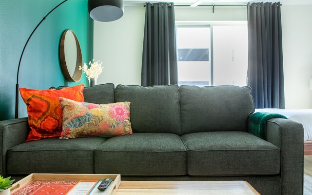 Chic Apts at The Domain by WanderJaunt