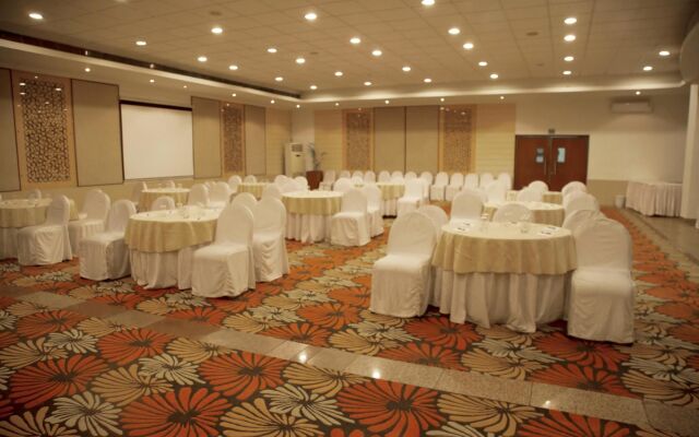 Best Western Resort Country Club