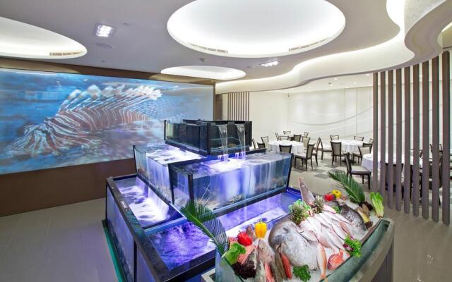 CHECK inn Select Taichung Dadun