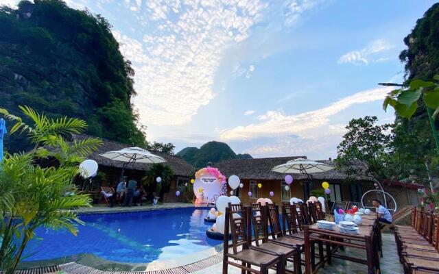 Tràng An Mountain House