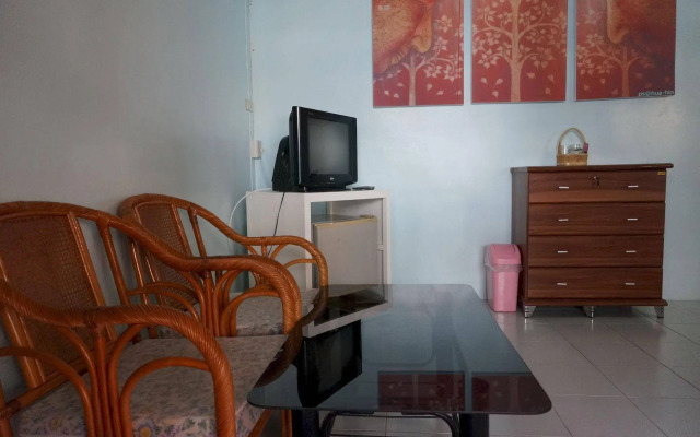 Royal Beach Guest House