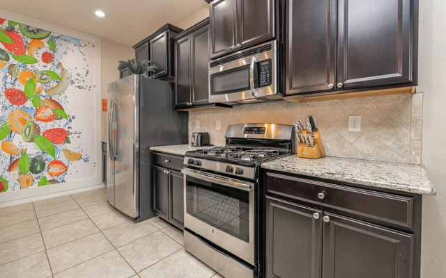 Brand New Luxury Townhome w/ Pvt Pool Close to Disney Parks by Redawning