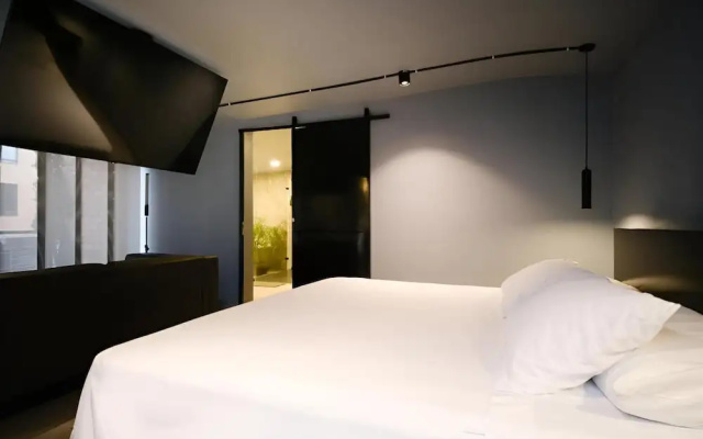 Hostel Joy Cll 85