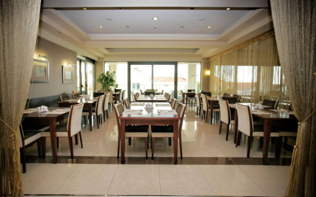 Monte Casa Spa & Wellness