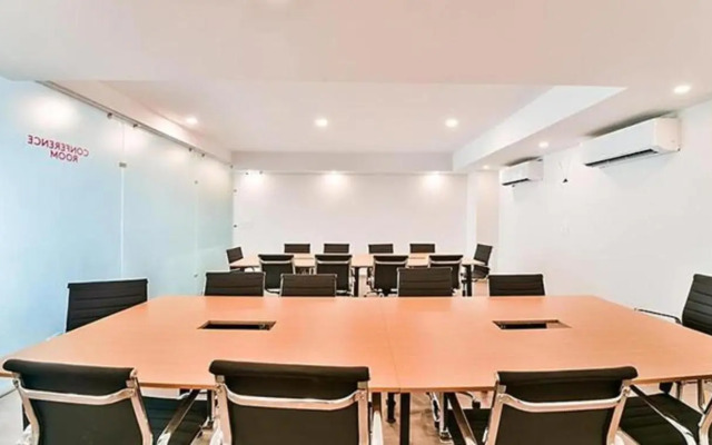 Fabhotel Lupin International